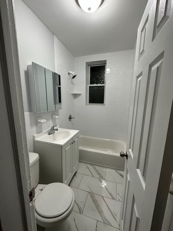 101 75th Street - Photo 6 of 7