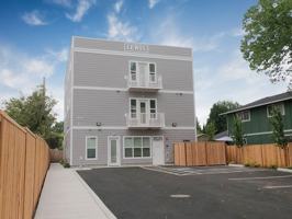 featured image of 1910 E Mill Plain Blvd