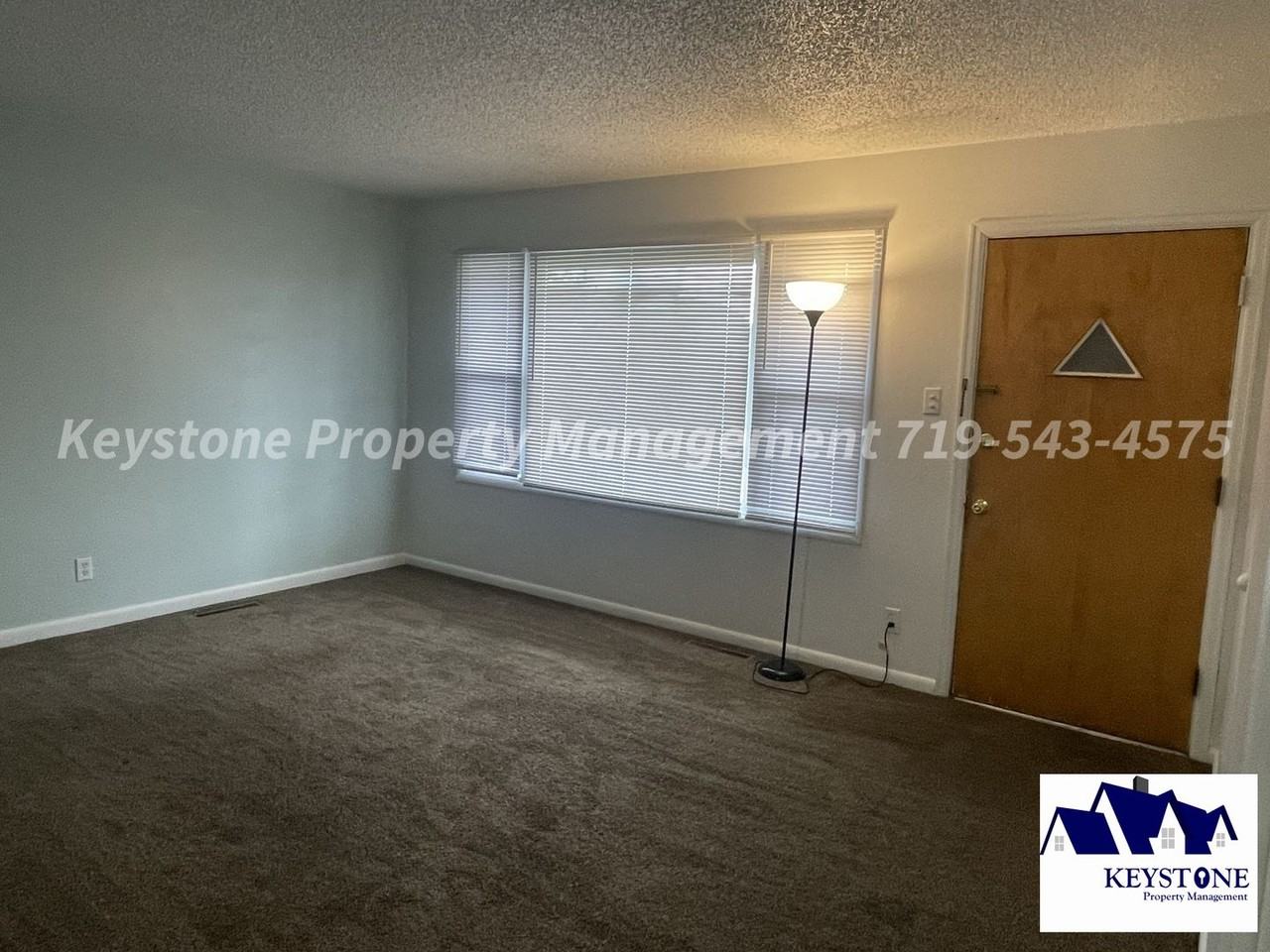 2580 Forsythia St - Photo 2 of 25