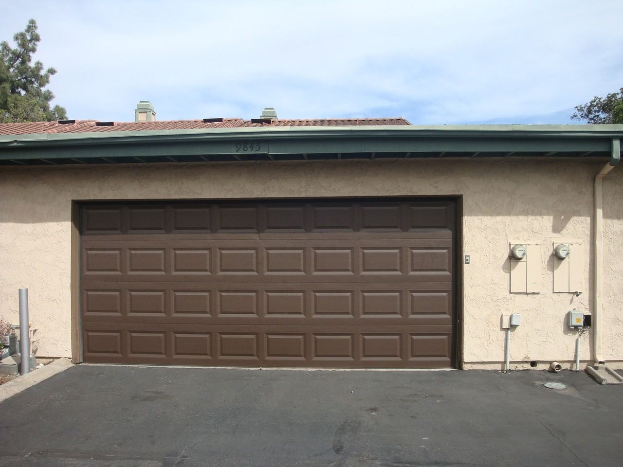 9845 Steamboat Dr - Photo 2 of 42