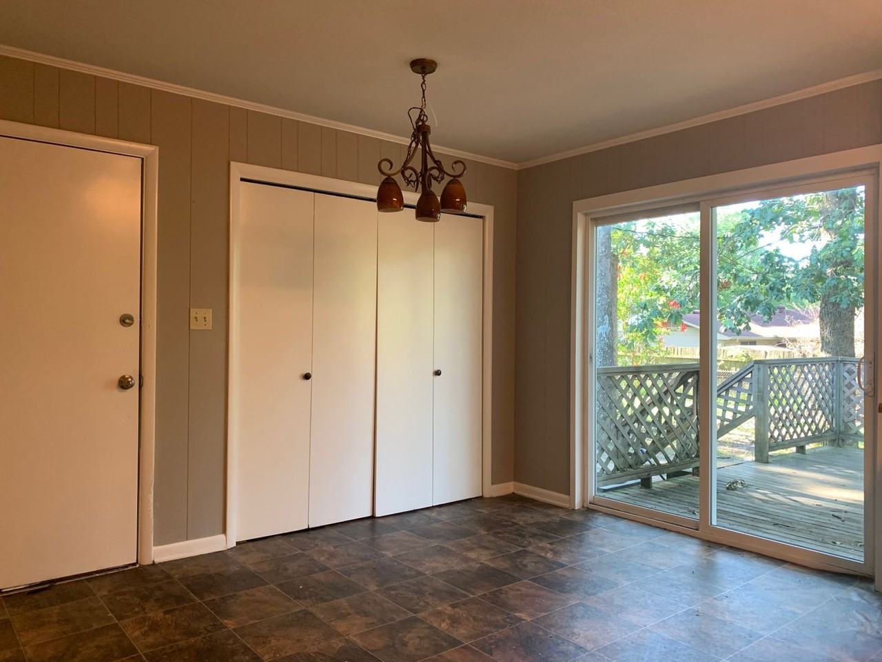 204 Latona Ln - Photo 6 of 22