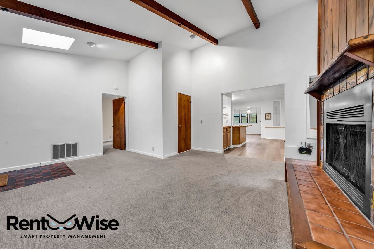 683A Old La Honda Rd - Photo 7 of 31