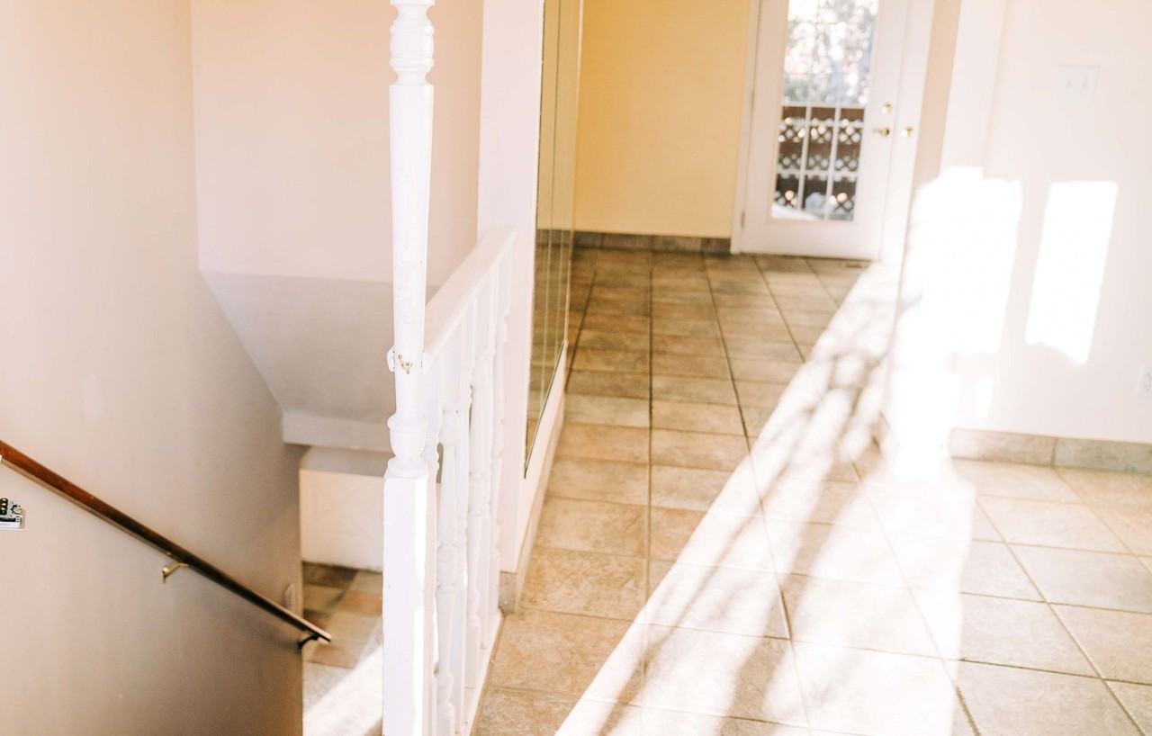 2170 W Meadow St - Photo 6 of 47