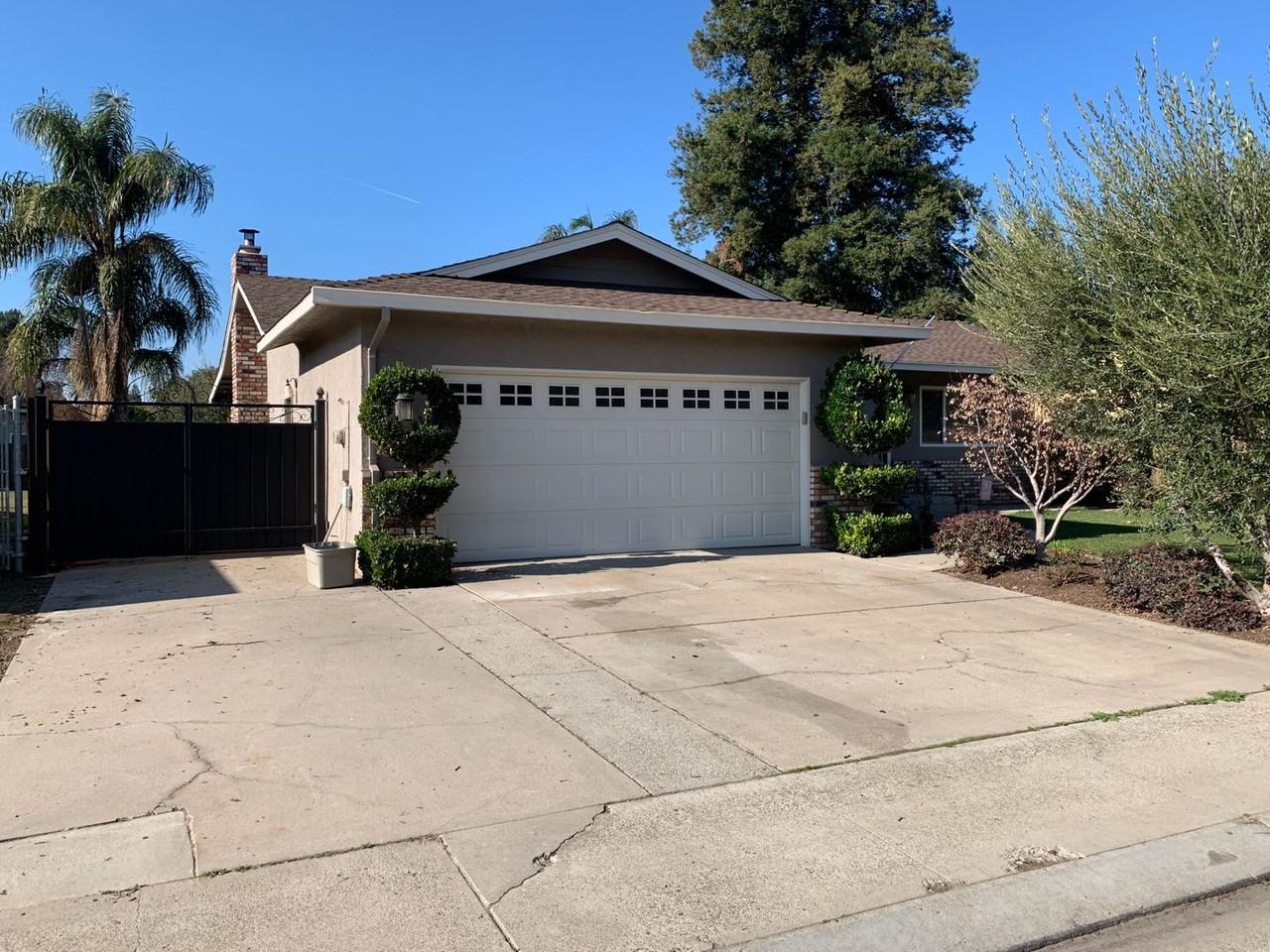 3009 Serramonte St - Photo 2 of 50