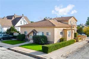 featured image of 27205 Main St