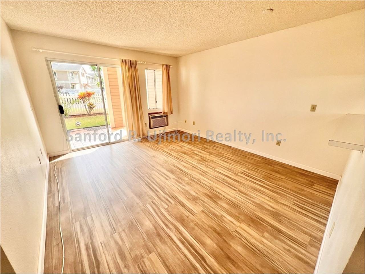 94-543 Lumiaina St #U103 - Photo 2 of 12