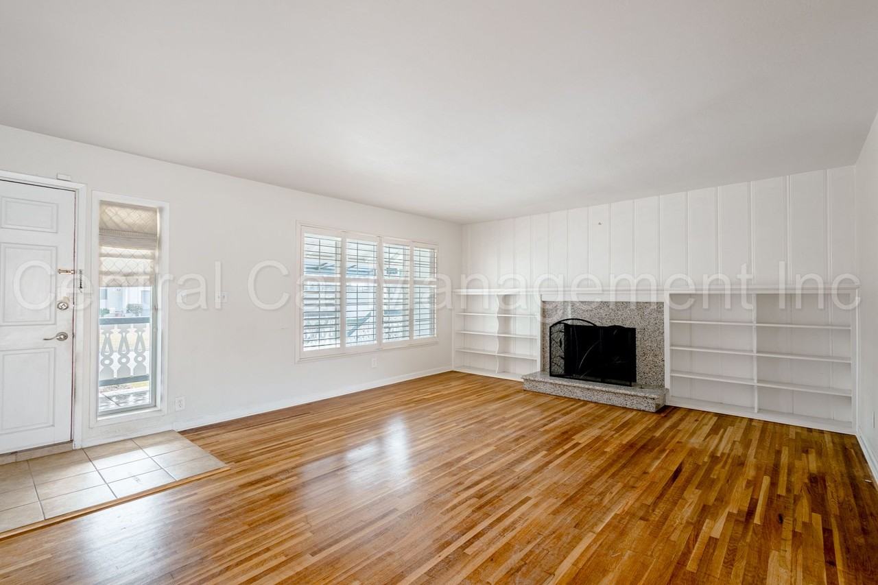 130 El Cerrito Dr - Photo 5 of 25