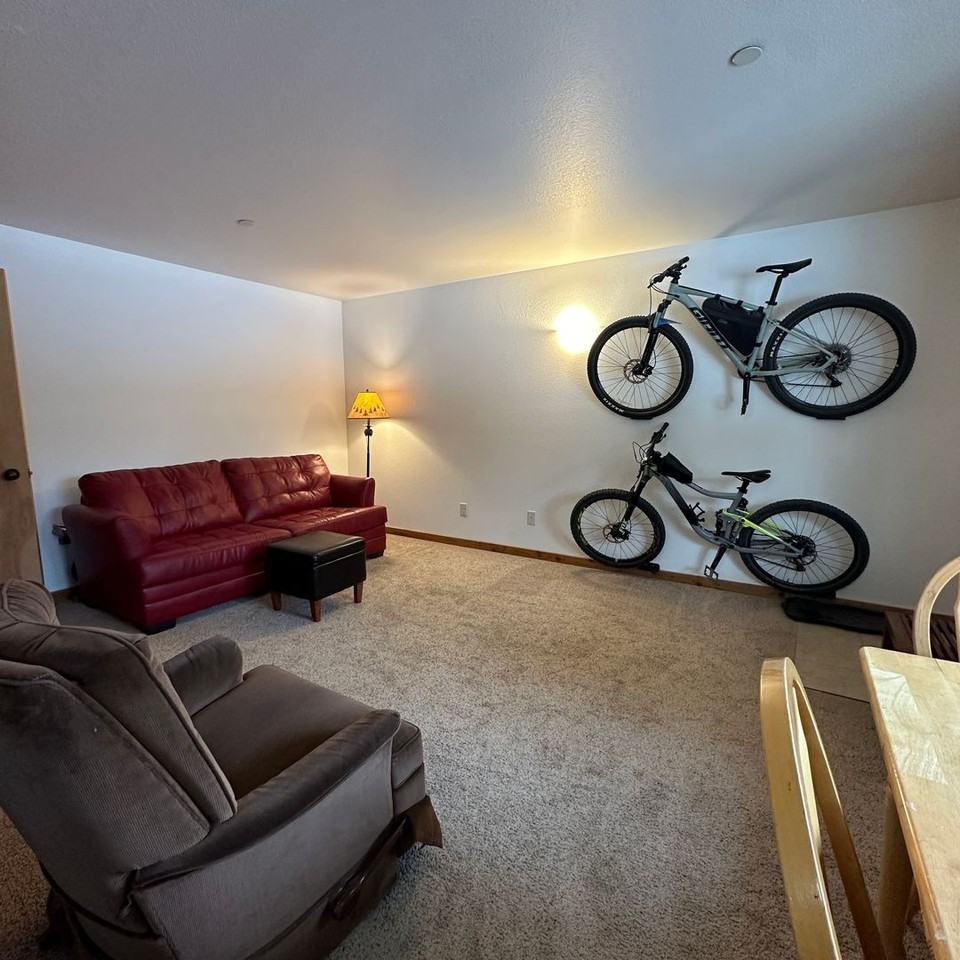 200 E Homestead Rd - Photo 4 of 11