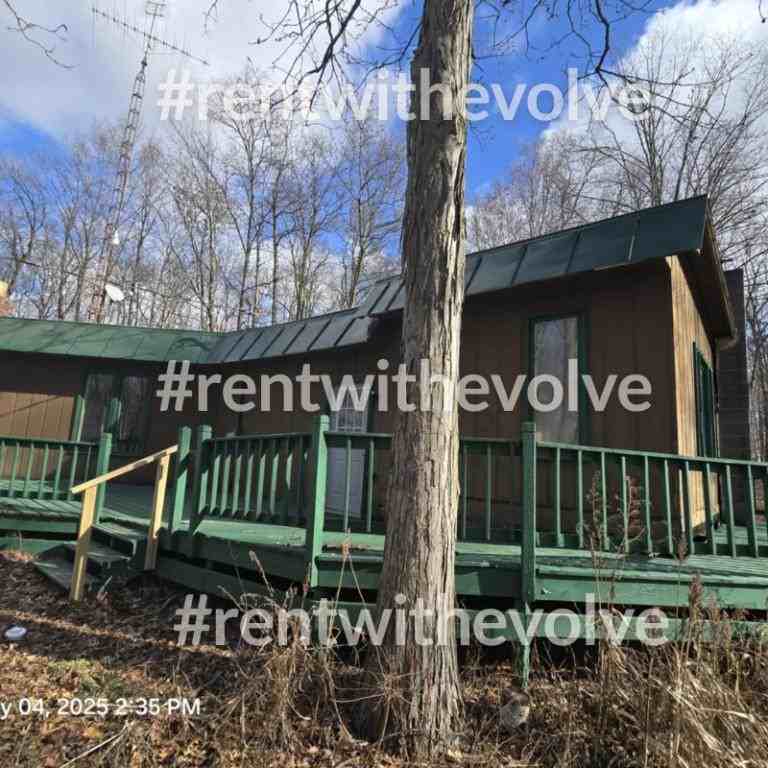 4215 W 100 S - Photo 2 of 11