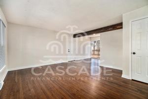 featured image of 403 Nw Village Dr