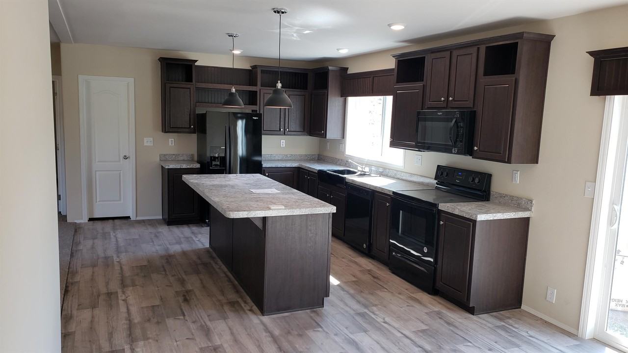 153 Viola Rd - Photo 2 of 25