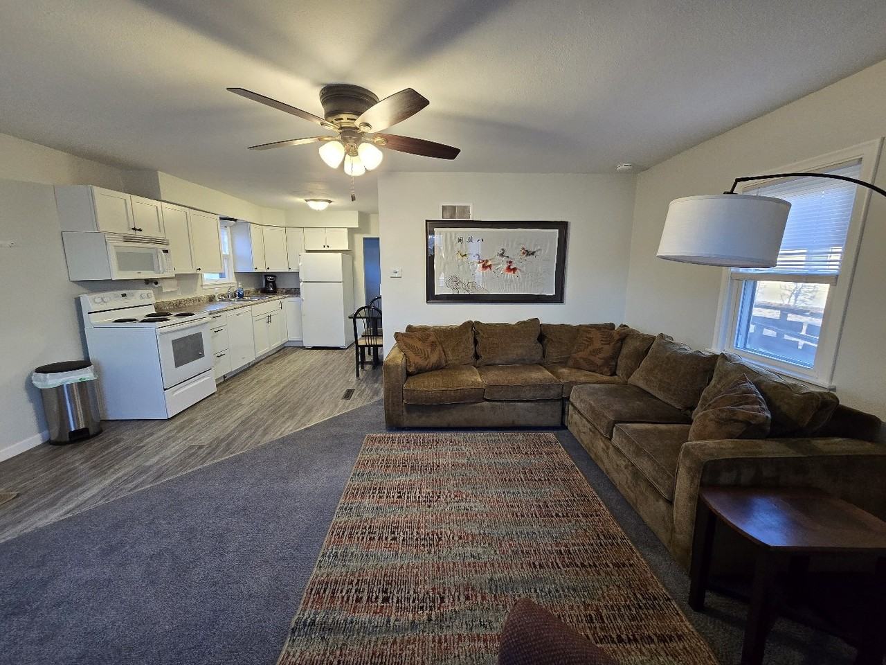 1769 Illinois Ave Sw - Photo 2 of 8