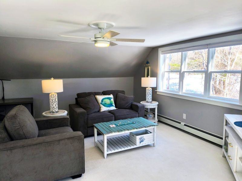 10 Windward Ln - Photo 5 of 20