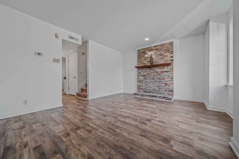 3431 Tisdall Dr - Photo 3 of 18