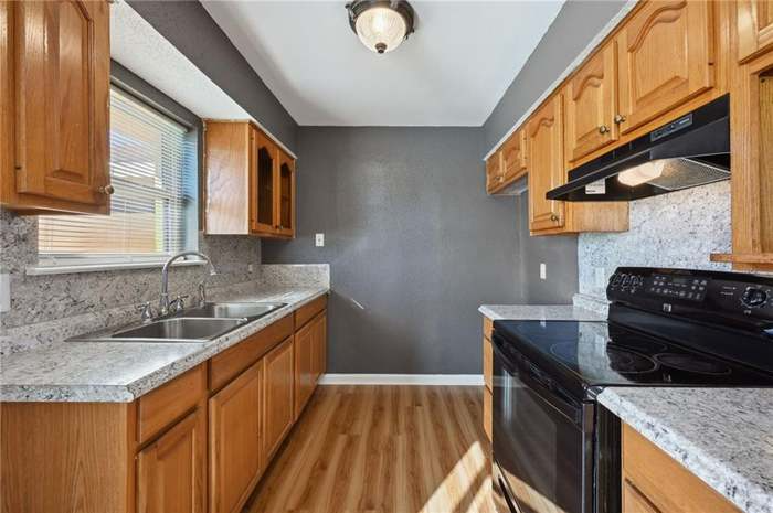 13 Assumption Pl - Photo 3 of 15