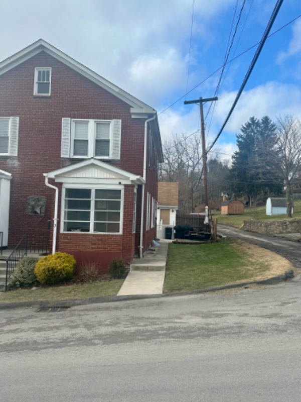 3 Barnard Pl - Photo 2 of 14