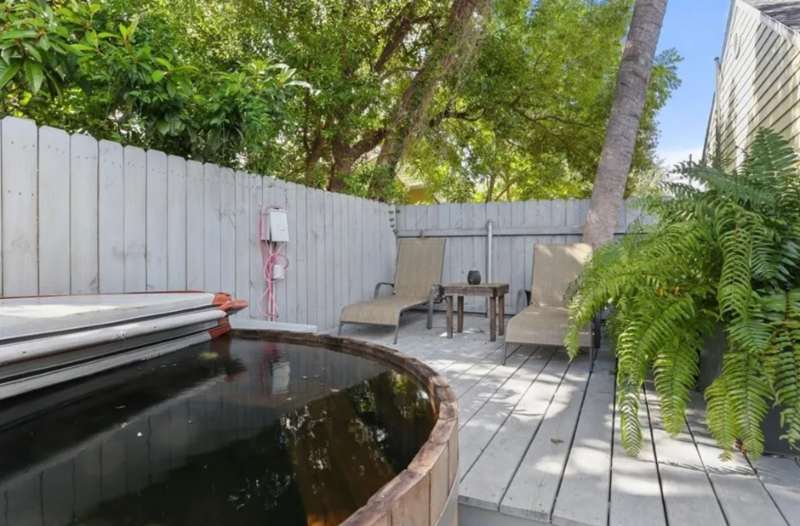 4522 Laurel St #4522 - Photo 2 of 20