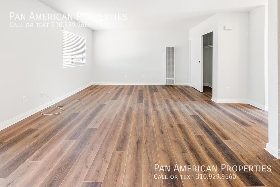 La Vista Apartments - Photo 5 of 18