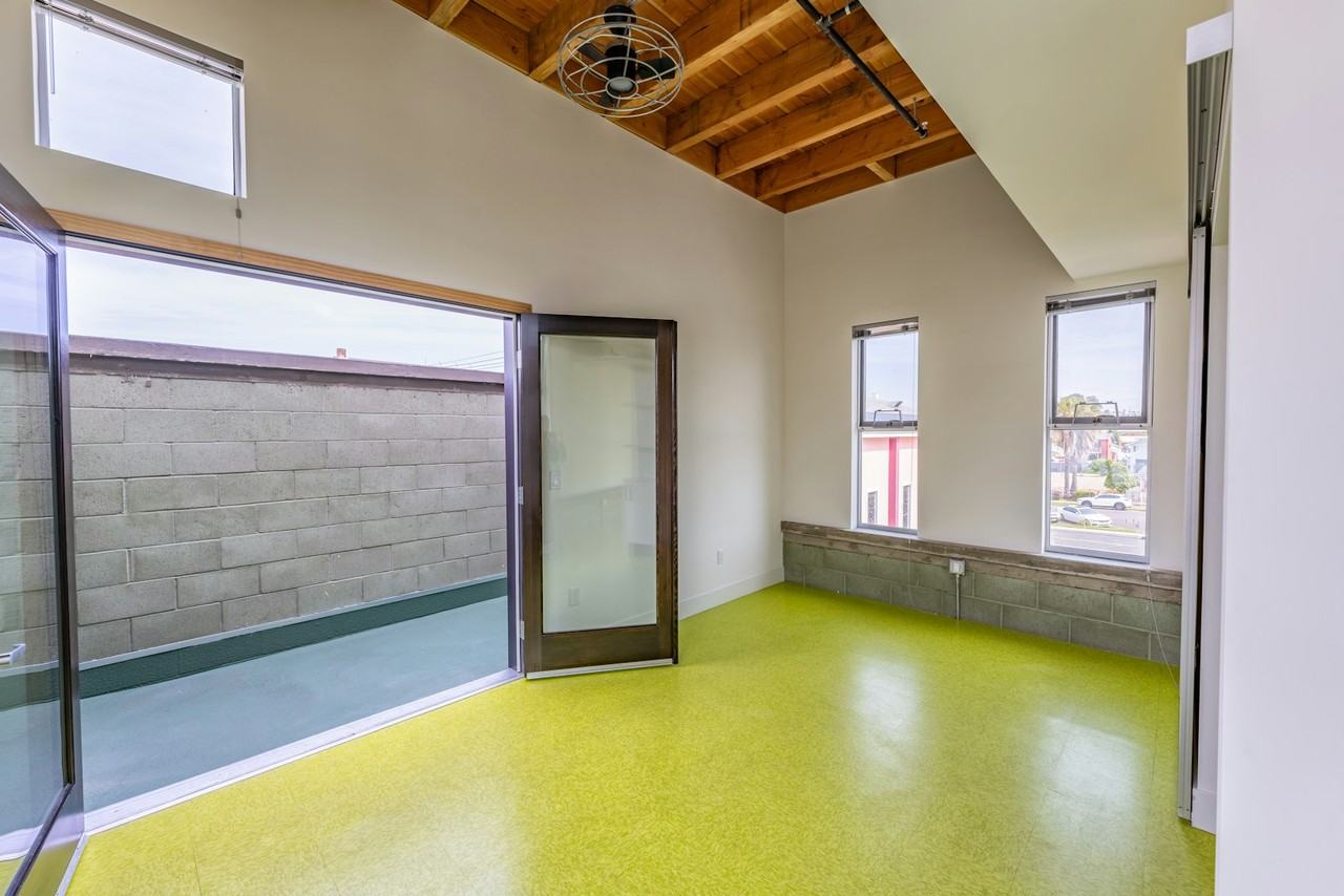 1932 Kearney Avenue, Unit 16 - Photo 7 of 34