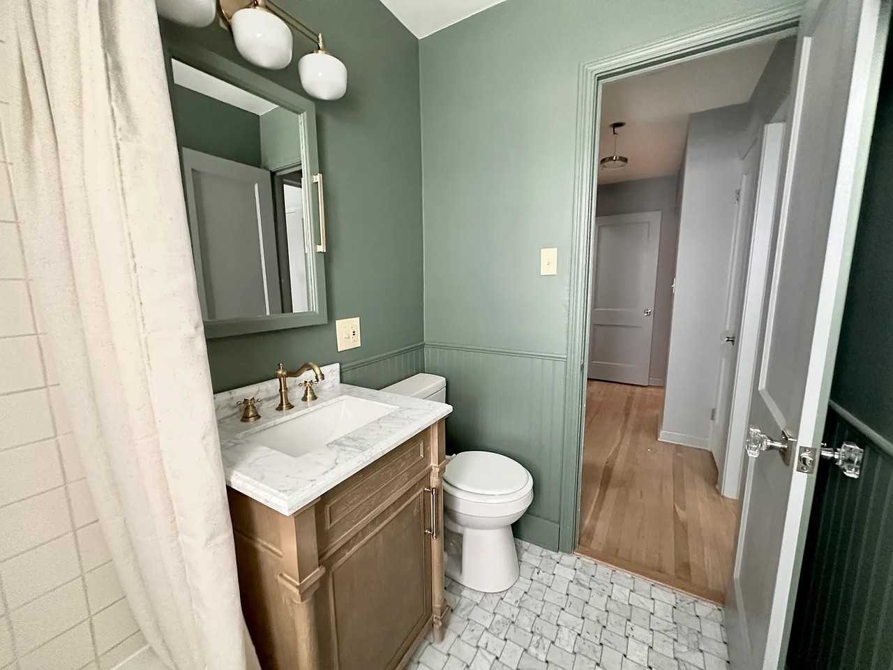 526 Huntmere Dr #NA - Photo 3 of 14