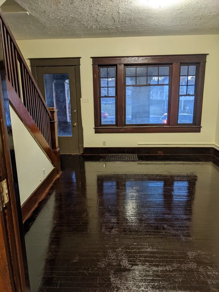 1800 E Main St #1802 - Photo 2 of 5