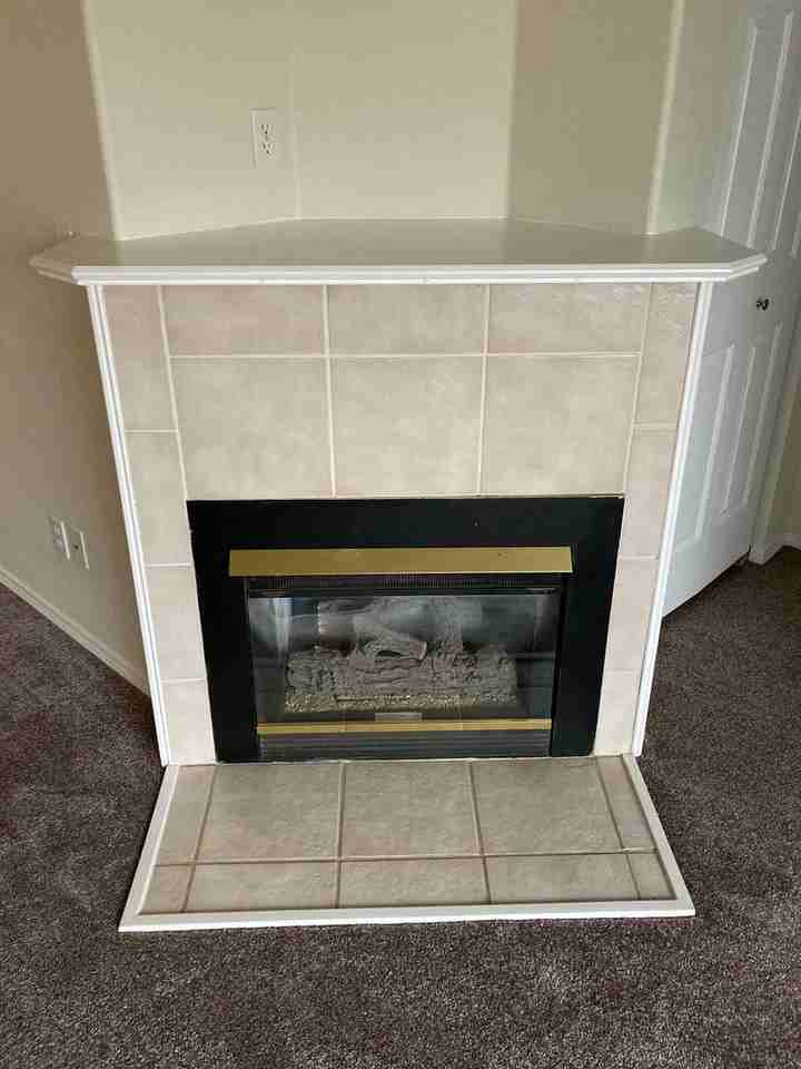 5442 Monterey Dr Se - Photo 4 of 19