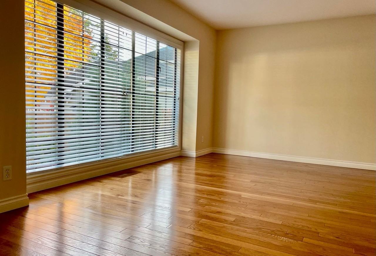 14147 176th Ave Ne - Photo 2 of 44