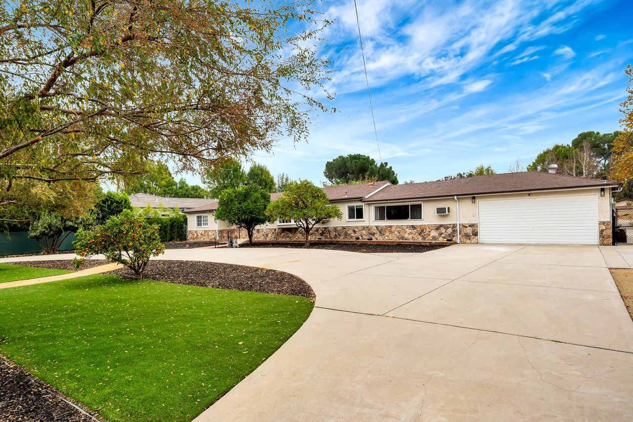 23034 Califa Street #NA - Photo 6 of 50