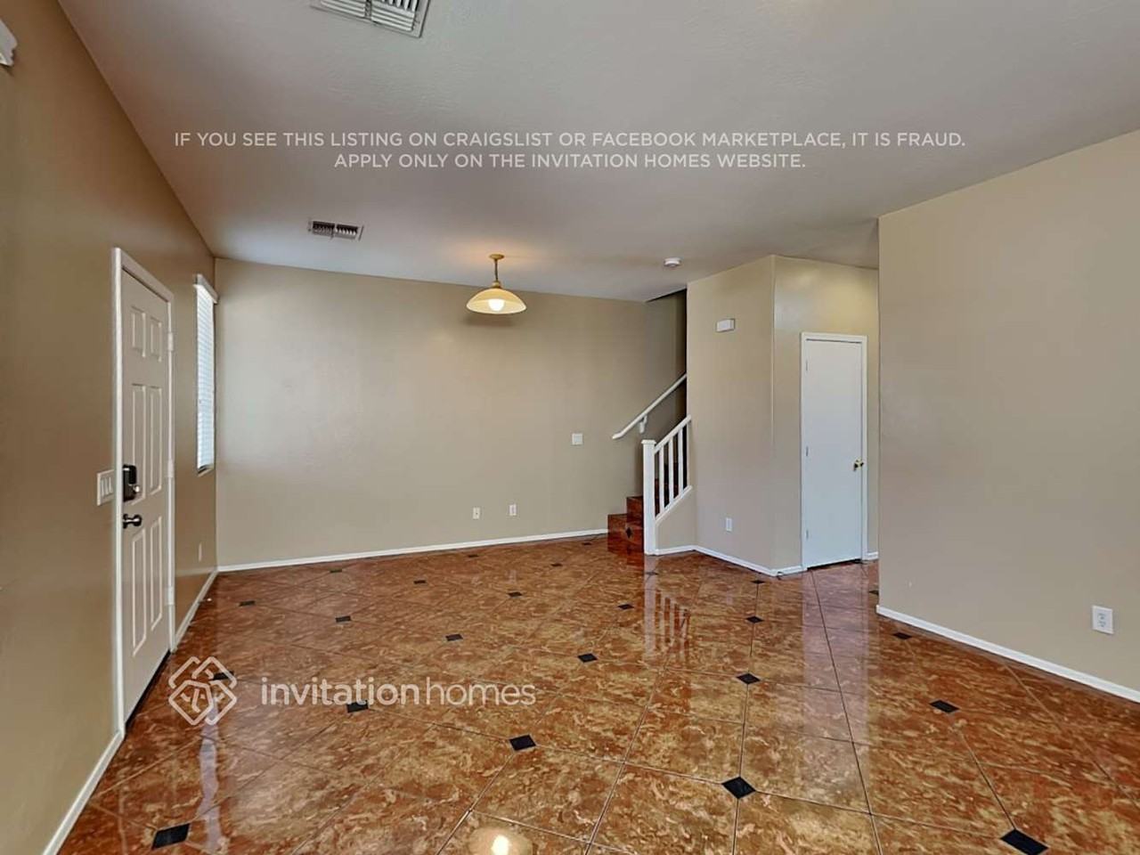 5203 W Warner St - Photo 5 of 16