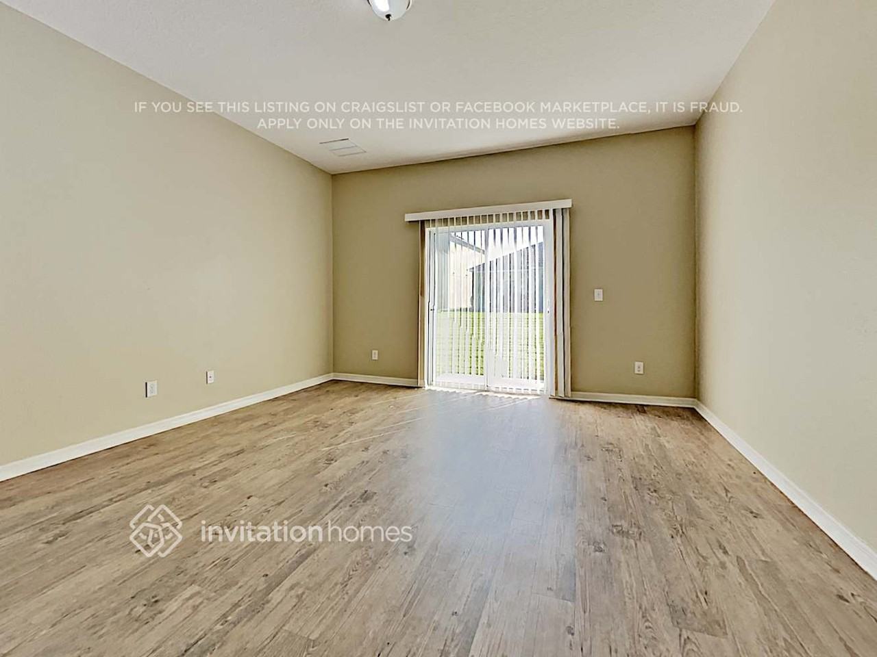 1861 Soldiers Pass - Photo 3 of 18