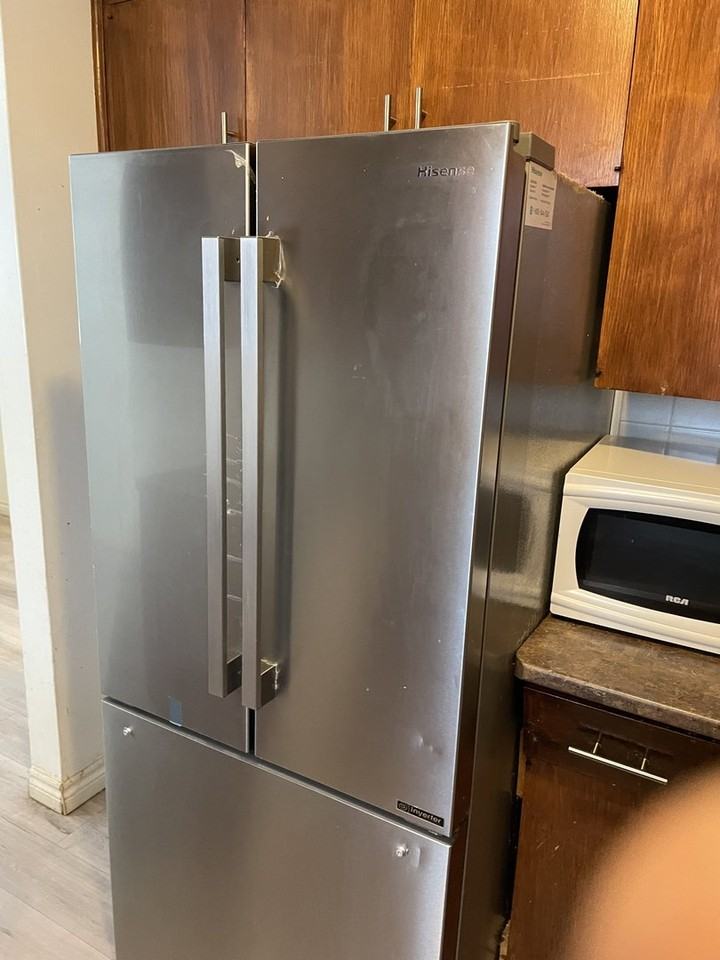 37 Carnaby Cres - Photo 3 of 9