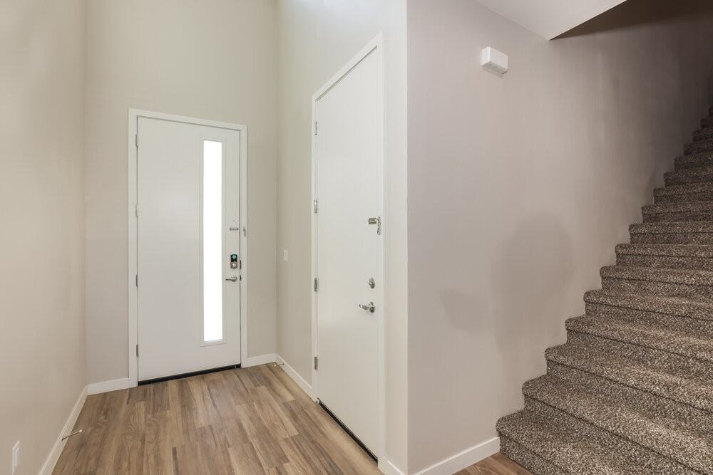 14251 N 7th St #St 2 - Photo 4 of 17