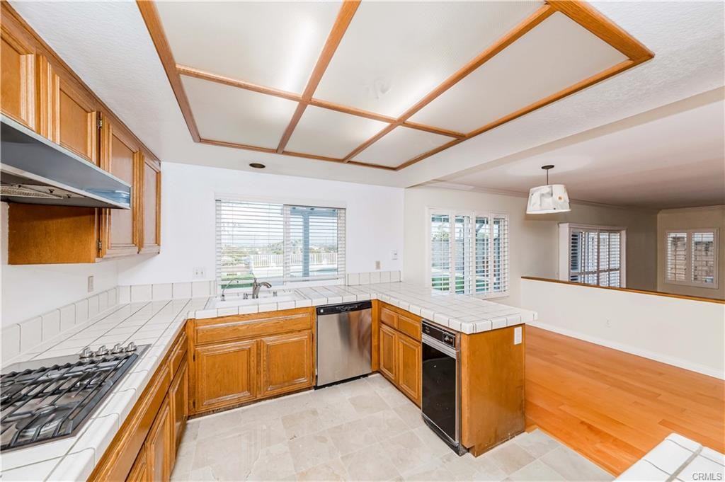 2671 Clarellen St - Photo 2 of 8