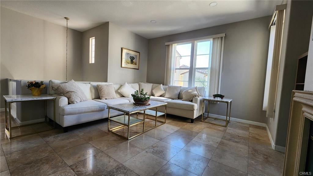 116 Tall Oak - Photo 3 of 8