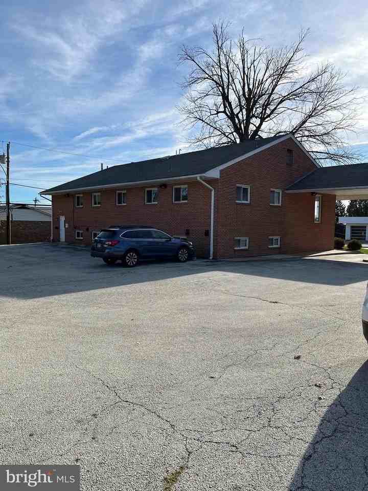 410 Township Line Road - Photo 2 of 9