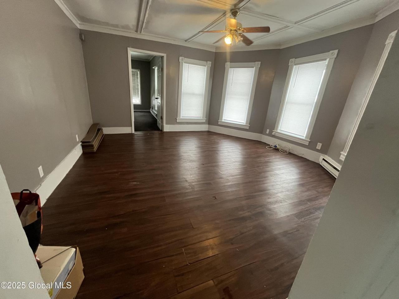 520 N Market St - Photo 5 of 14