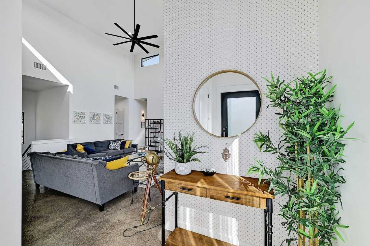 14257 Hunters Pass - Photo 4 of 40