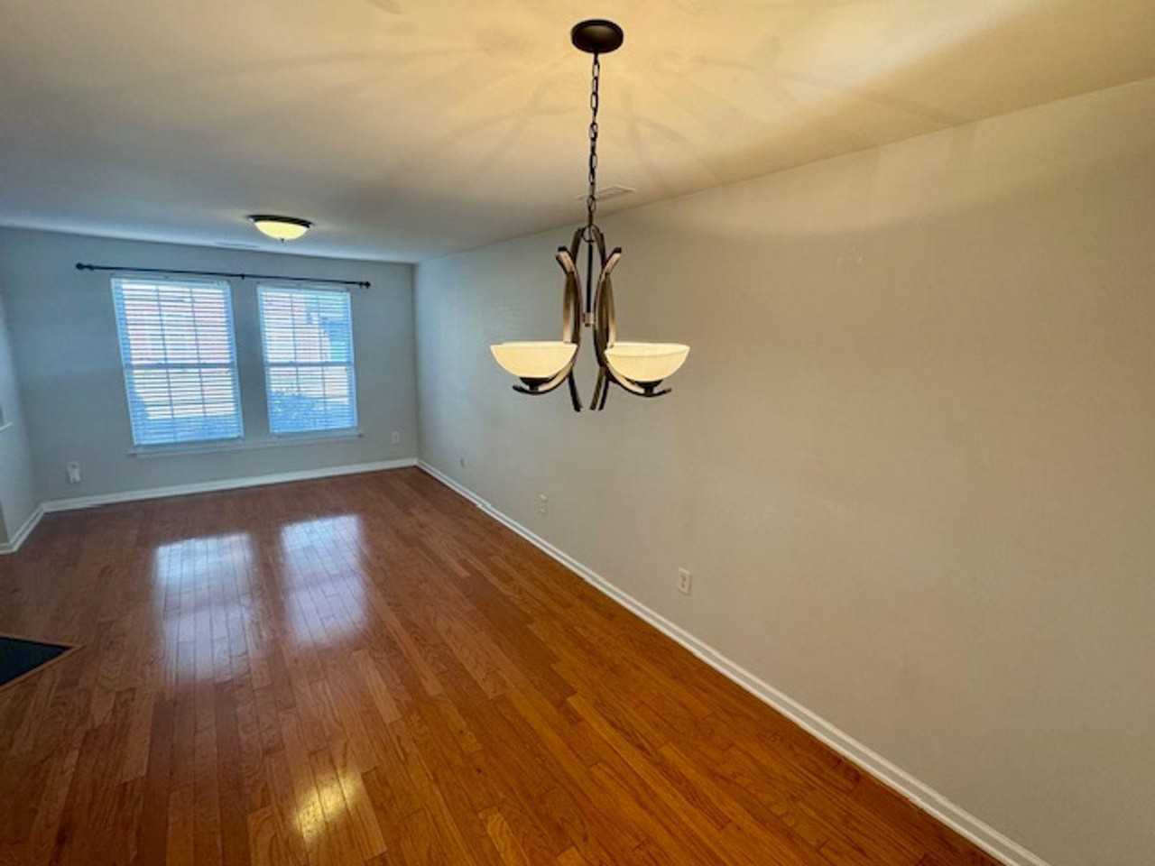 9906 Clyborn Ct - Photo 6 of 23