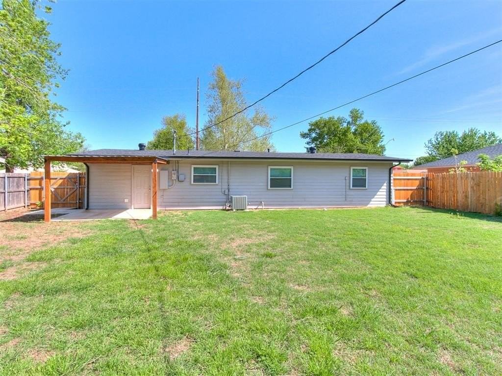 1626 W Boyd St - Photo 2 of 5