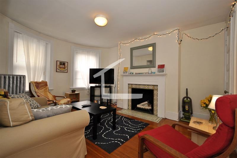 32 Linden St #4 - Photo 3 of 10