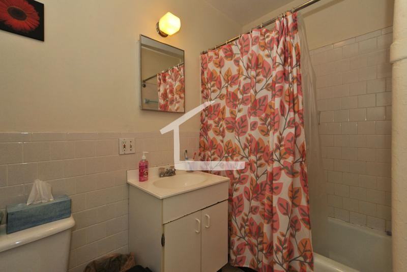 32 Linden St #4 - Photo 6 of 10