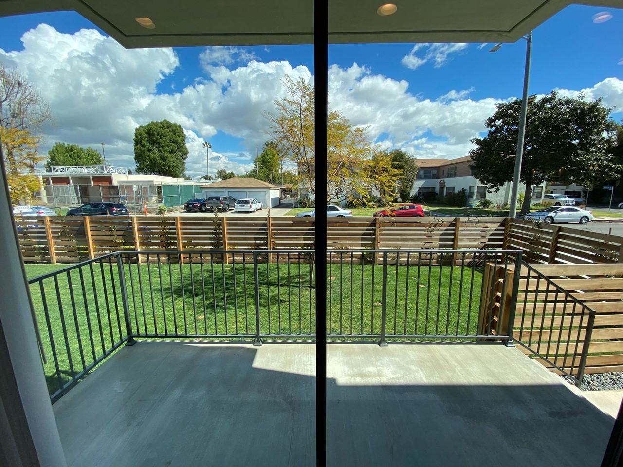 8389 Dunbarton Ave #8389 - Photo 5 of 40