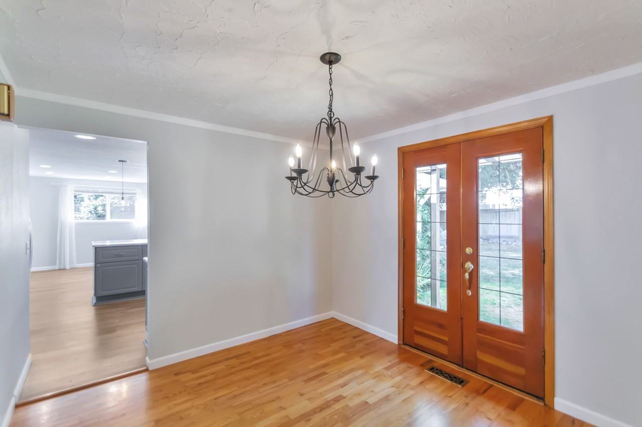 21002 36th Ave W - Photo 4 of 25