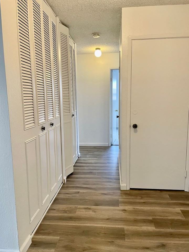 6821 Gold Run Ave - Photo 3 of 17