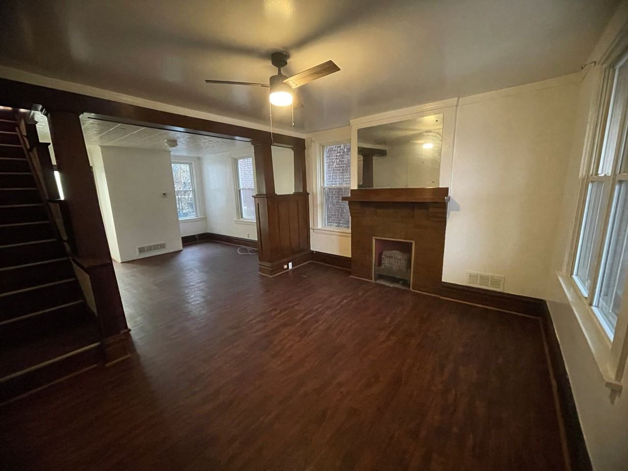 127 E Kennedy Ave - Photo 3 of 14