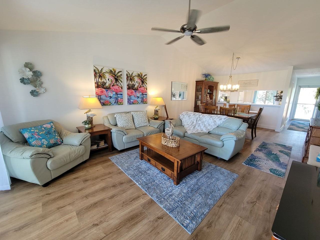3655 Amberly Cir - Photo 3 of 45