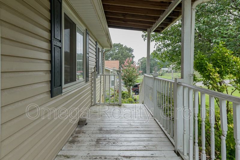 5653 Cheryl Dr - Photo 6 of 39