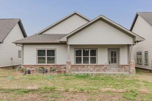 featured image of 8608 Old Highway