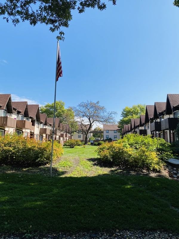 6222 Robinson St #3 - Photo 2 of 18