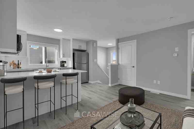 11329 126 St Nw #GS - Photo 4 of 14